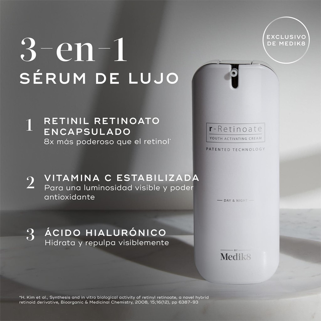 Foto 2 R-RETINOATE DAY AND NIGHT (MEDIK8)